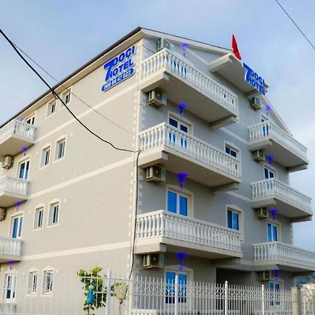 Doci Seven Hotel Velipoje Exterior photo